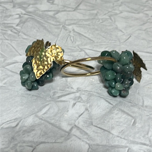 Set of 12 natural stone and brass grape cluster napkin rings mcm boho - Picture 15 of 16
